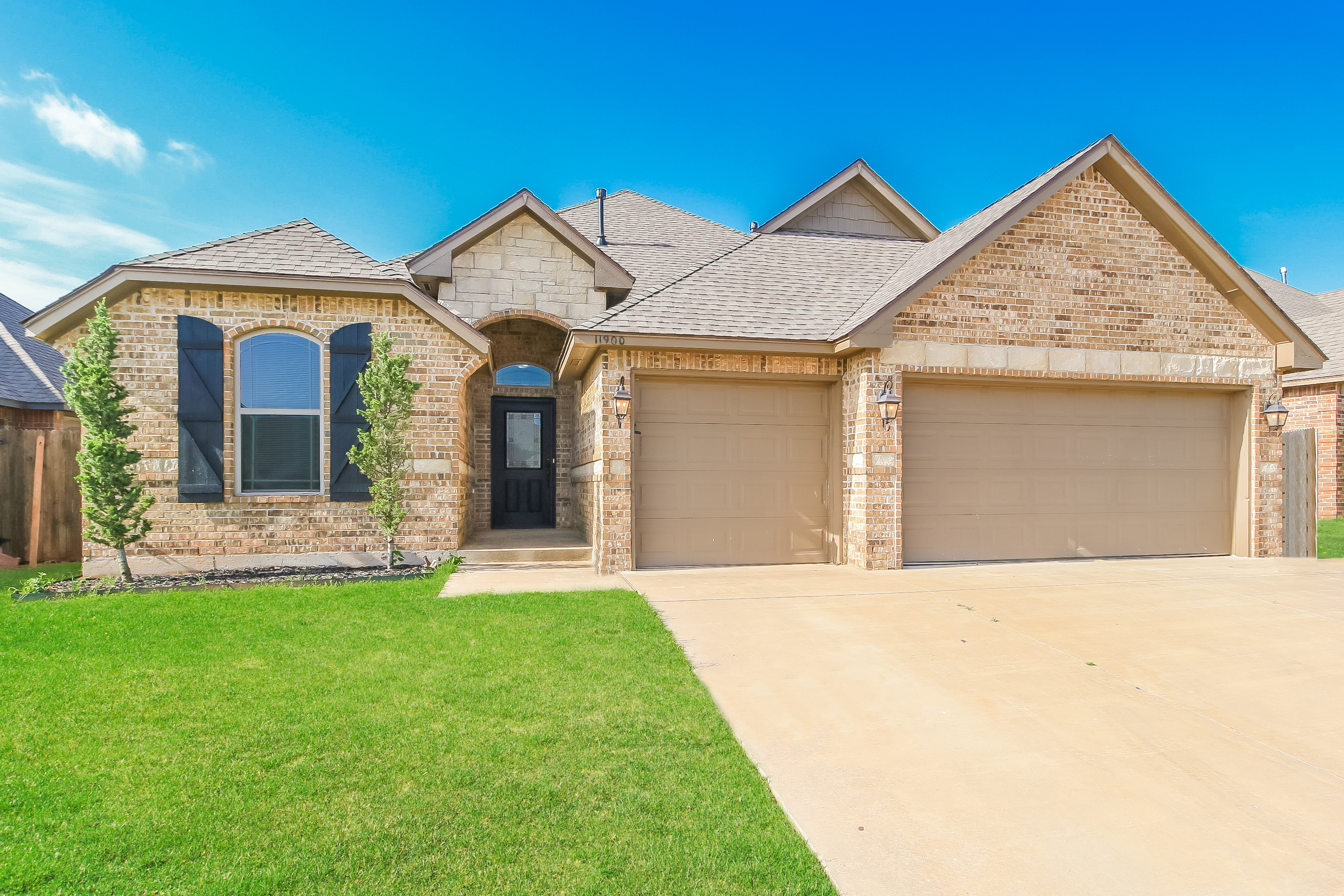 11900 SW 18TH STREET YUKON, OK 73099